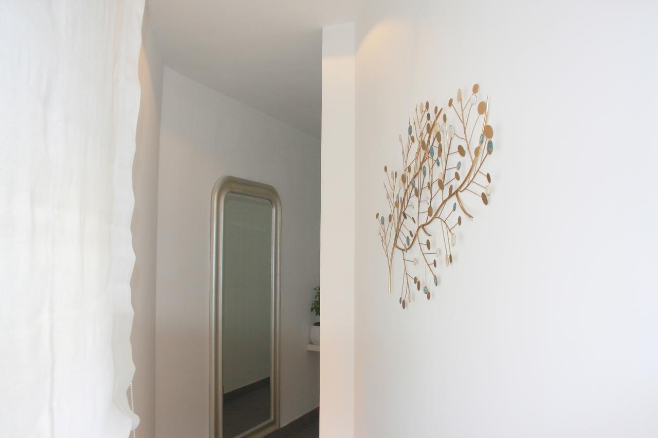 La Locanda Dell'Arte-De Gasperi Naples Exterior photo
